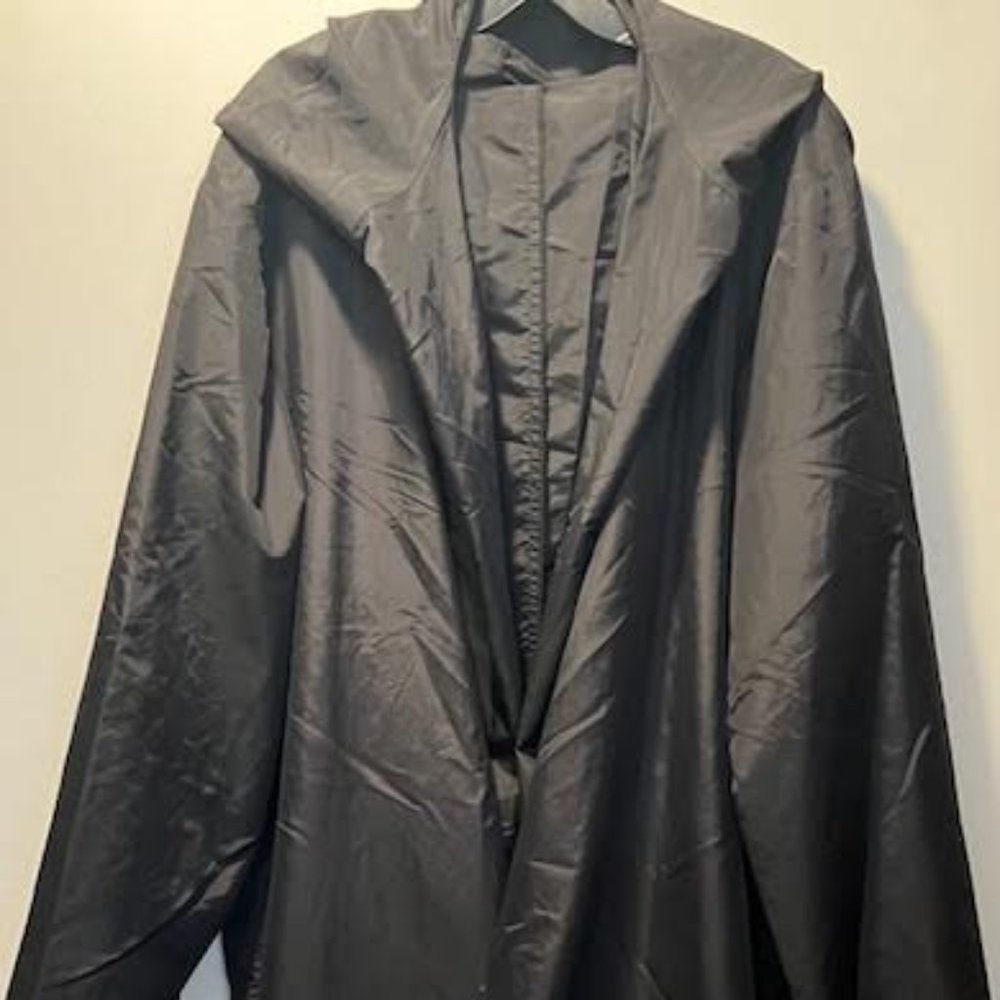 BLACK DKNY COVER-UP / VERY LIGHTWEIGHT COAT WITH HOOD - O/S - PRE-LOVE CONDITION